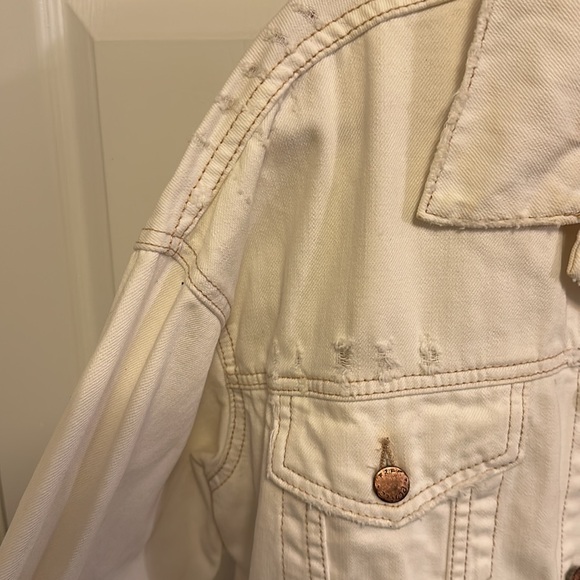 Free People White Denim Jacket XS/S - Picture 5 of 6